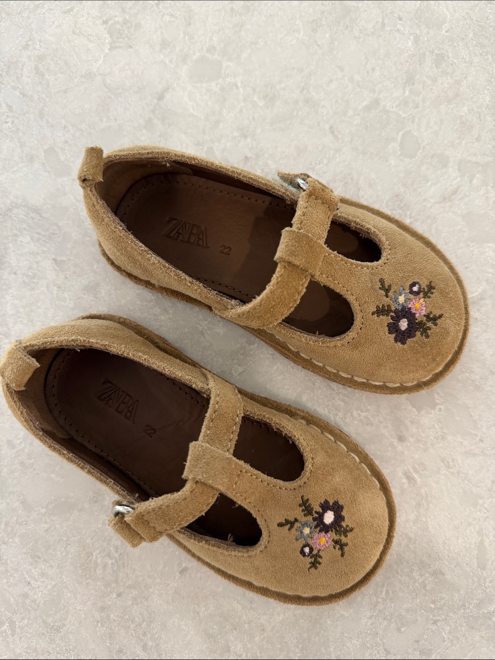 Zara Tan Suede T‑Strap Mary Janes with Floral Embroidery - Picture 2 of 7